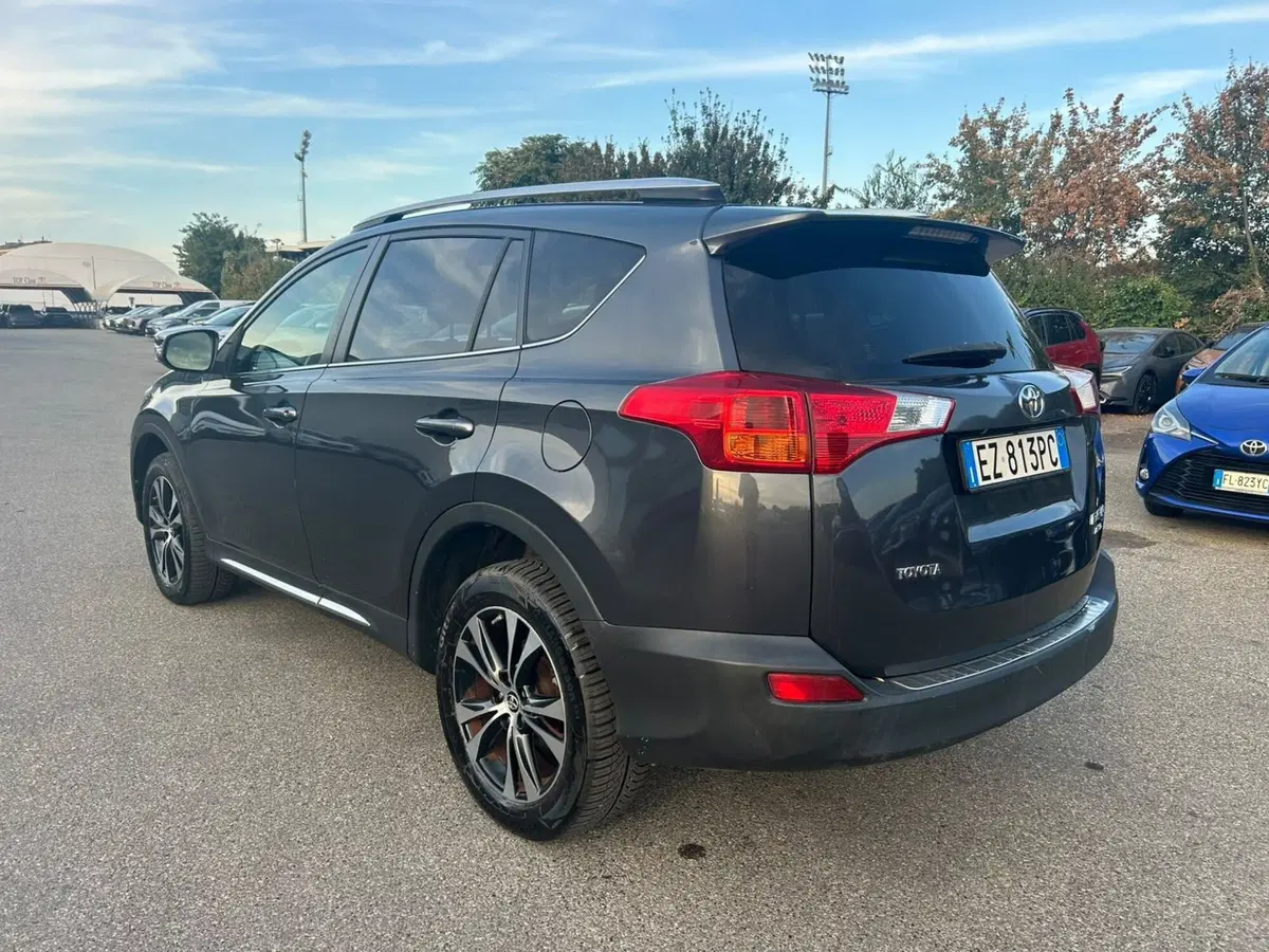 Toyota Rav4 usata a Piacenza (3)
