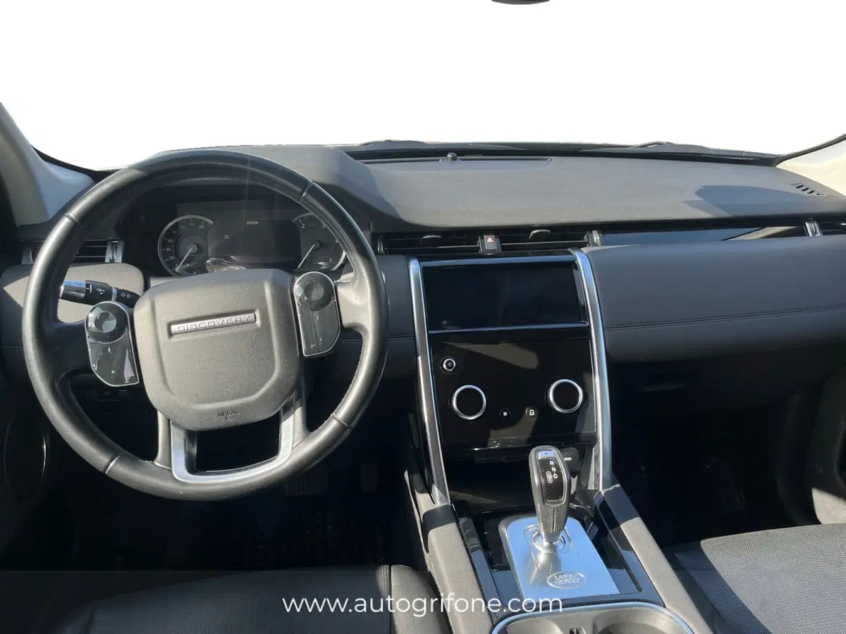 Land Rover Discovery Sport usata a Modena (10)
