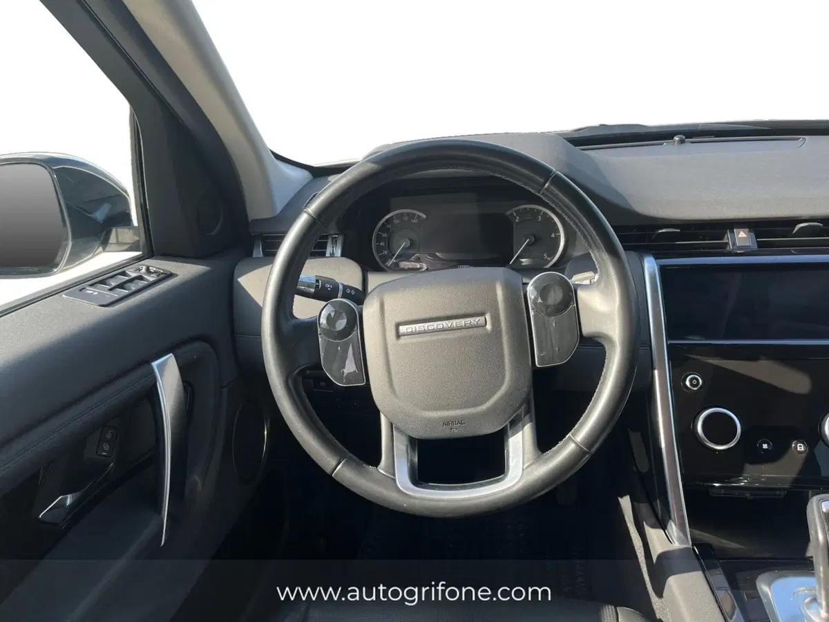Land Rover Discovery Sport usata a Modena (12)