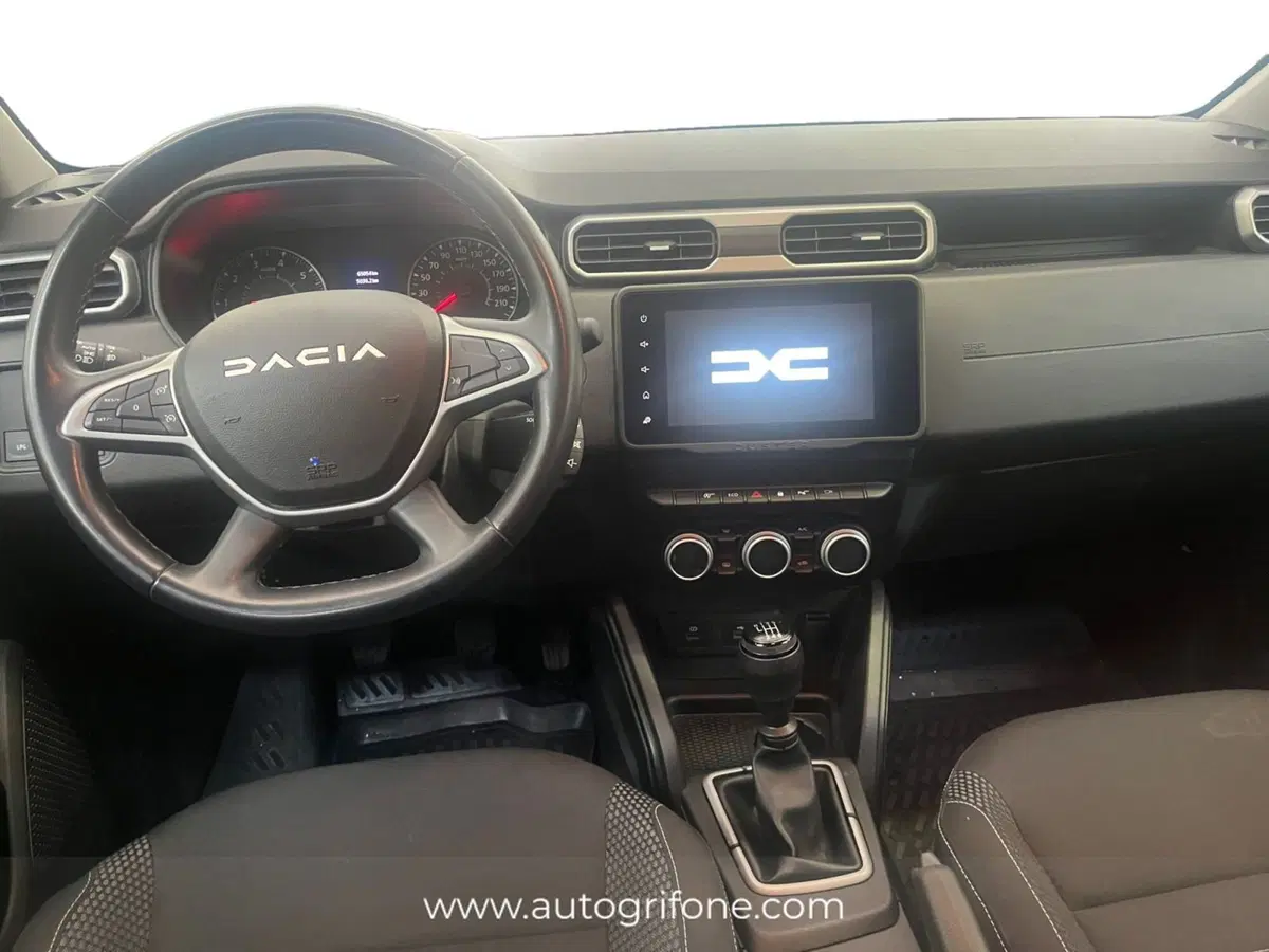 Dacia Duster usata a Modena (10)