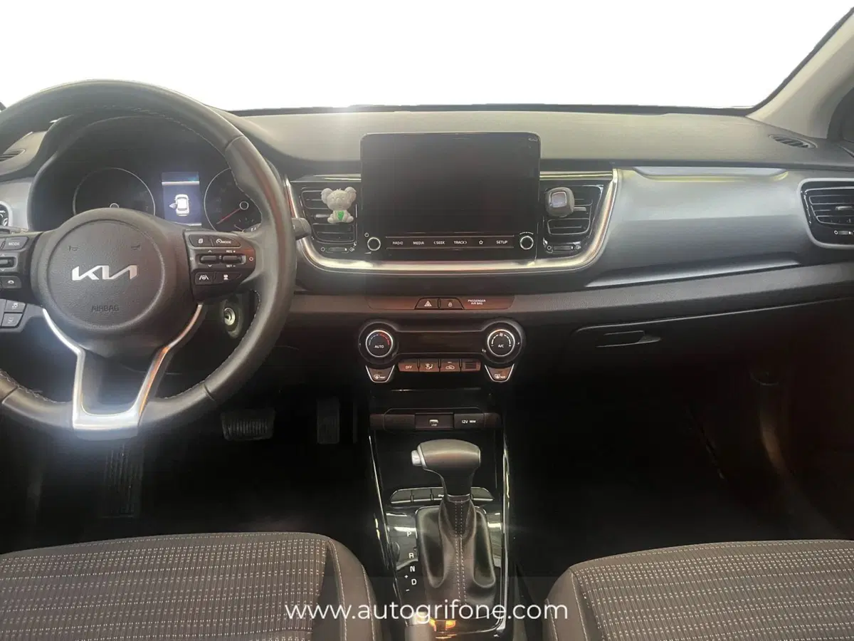 Kia Stonic usata a Modena (11)