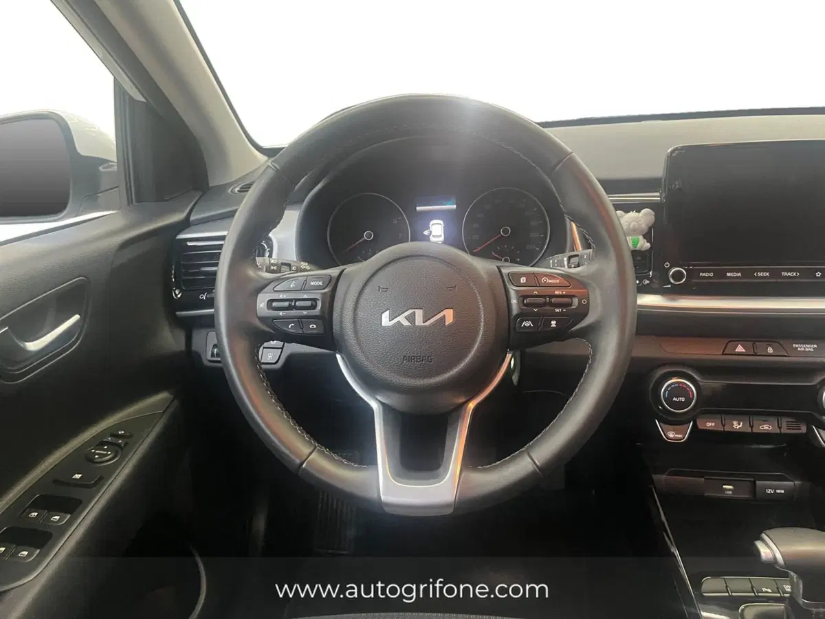 Kia Stonic usata a Modena (12)