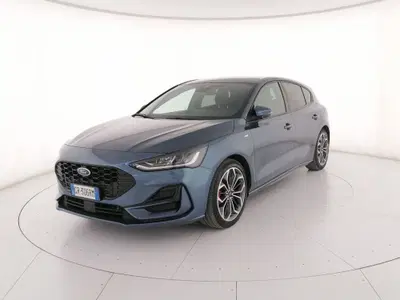 Ford Focus 1.0t ecoboost h ST-Line X 155cv powershift del 2023 usata a Roma