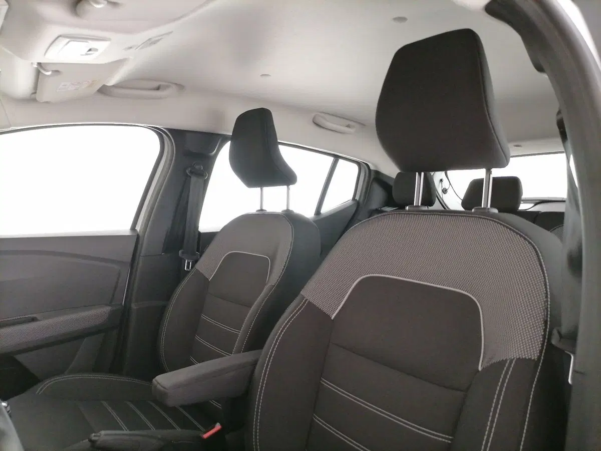 Dacia Sandero Streetway usata a Roma (12)