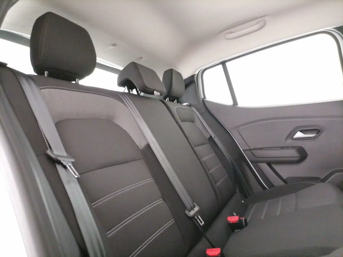 Dacia Sandero Streetway usata a Roma (8)