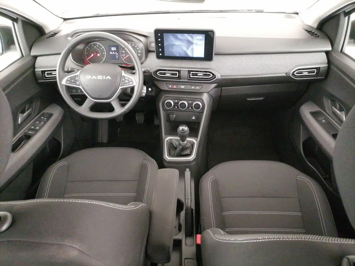 Dacia Sandero Streetway usata a Roma (9)