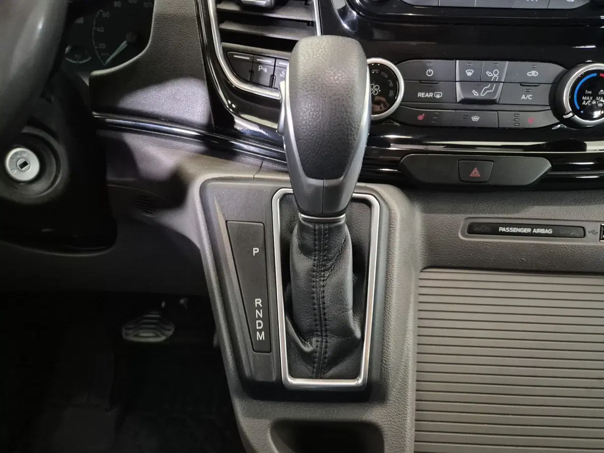Ford Tourneo Custom usata a Torino (12)