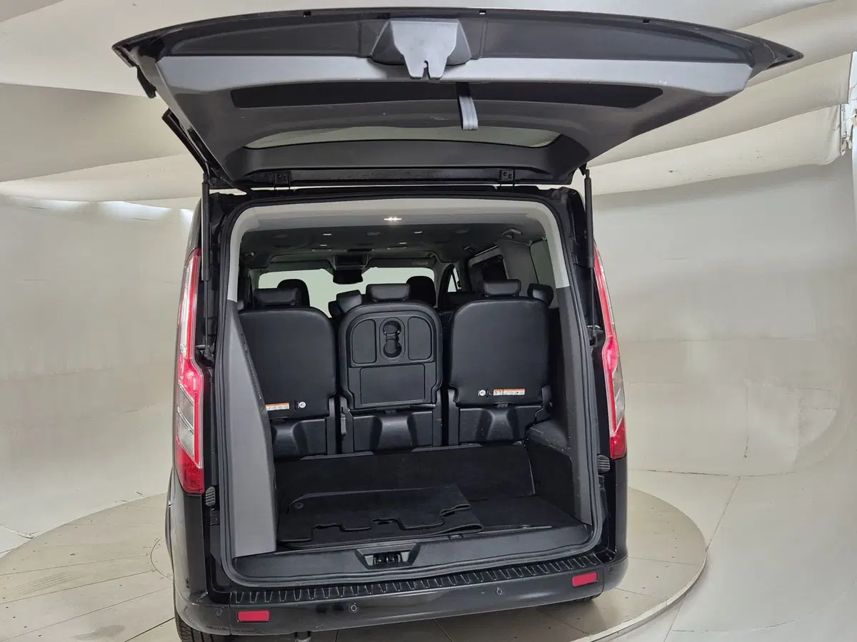 Ford Tourneo Custom usata a Torino (14)