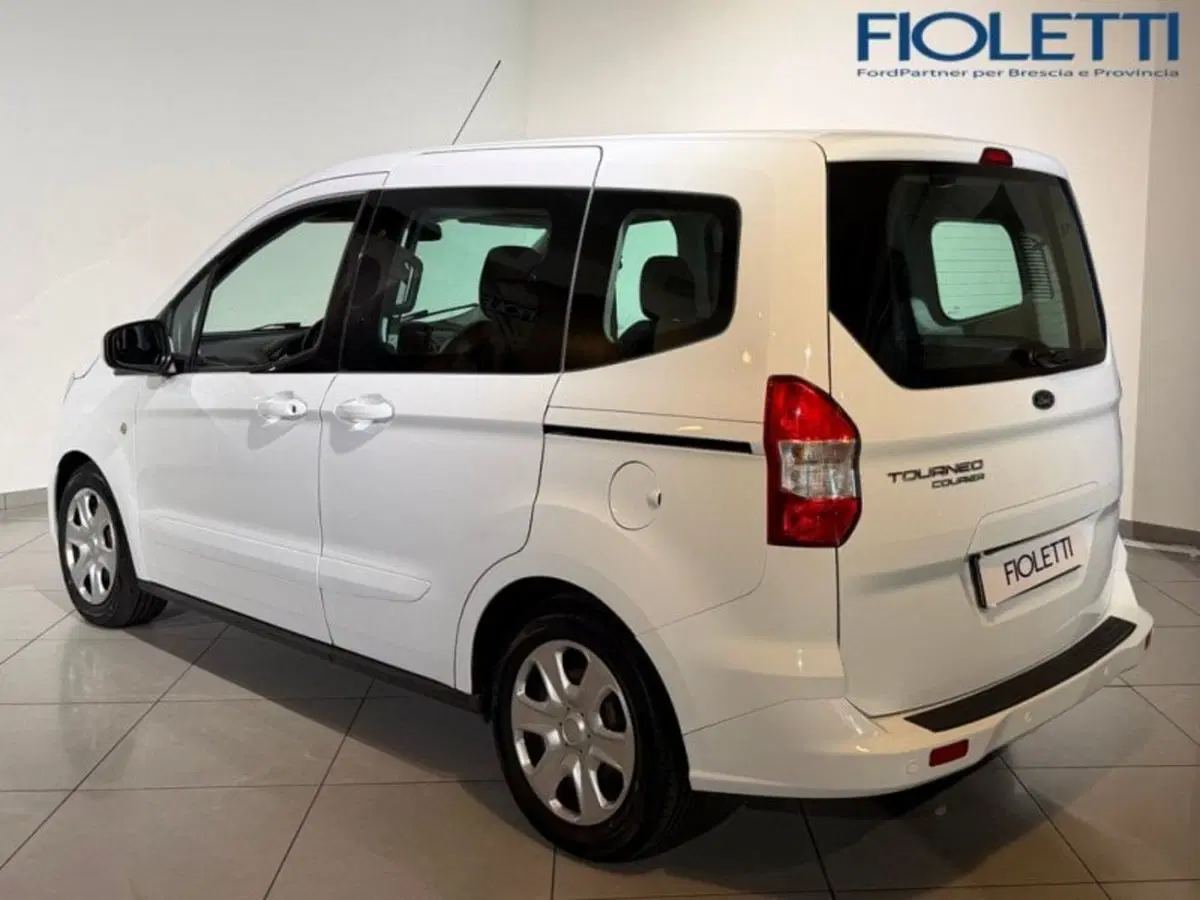 Ford Tourneo Courier usata a Brescia (2)