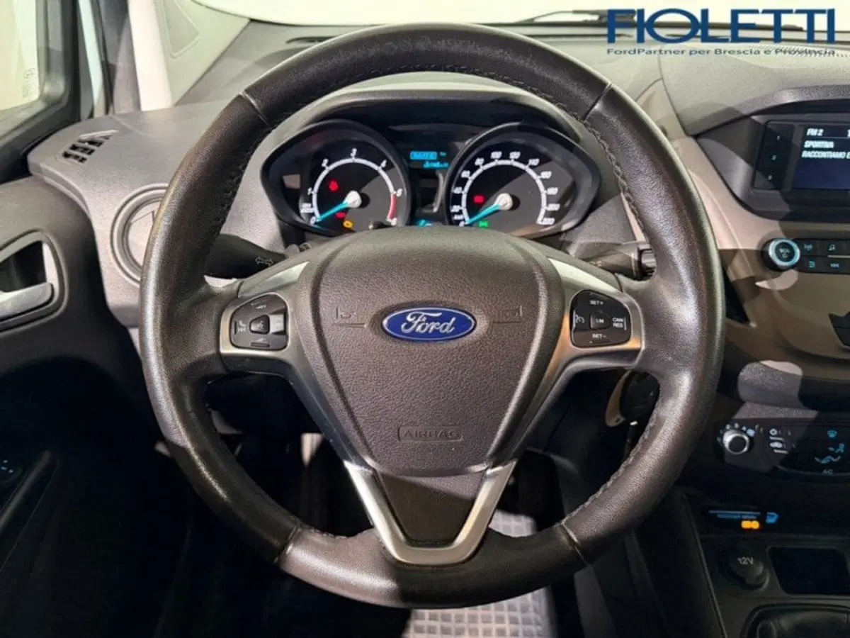 Ford Tourneo Courier usata a Brescia (7)