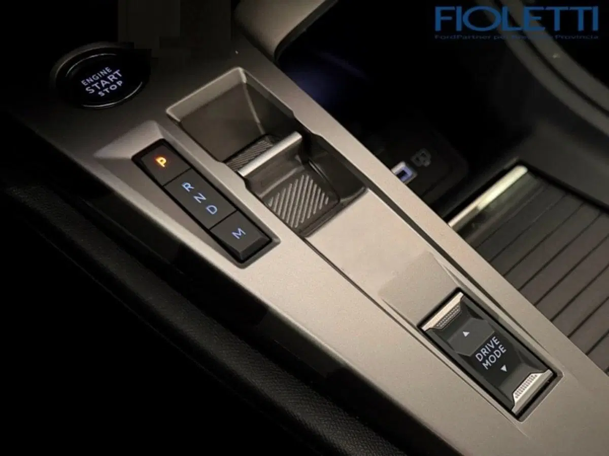 Peugeot 308 SW usata a Brescia (9)