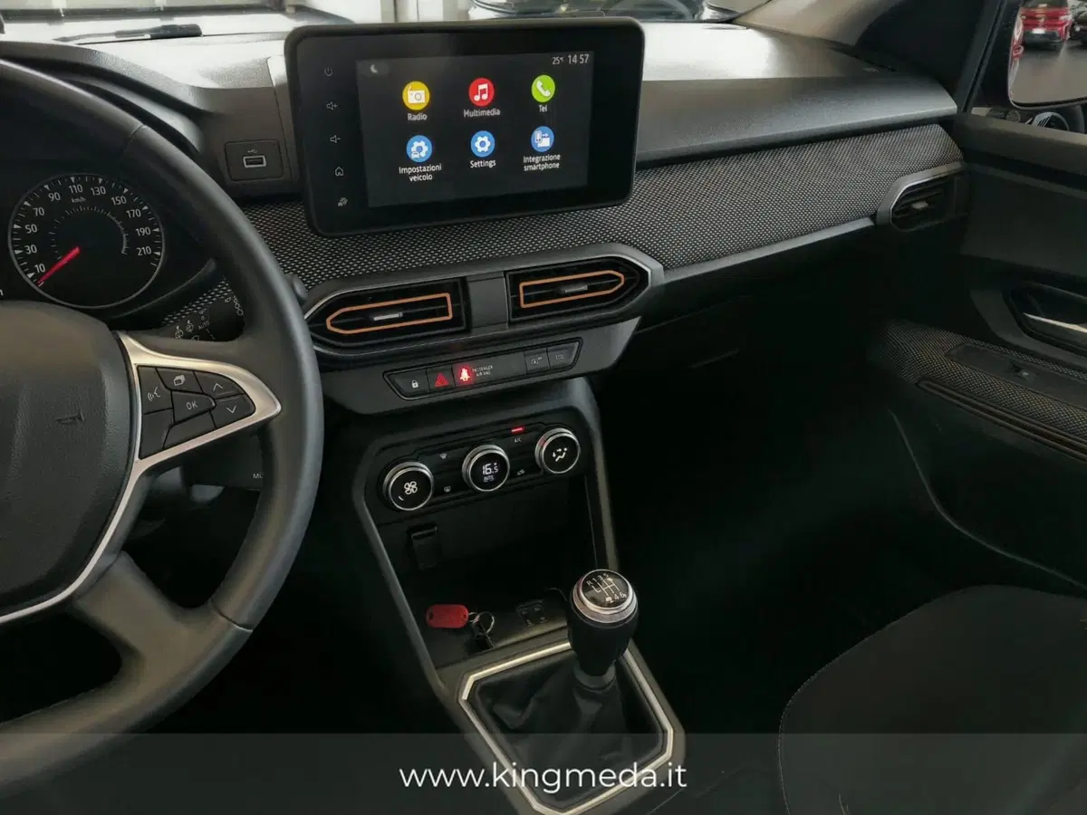 Dacia Sandero usata a Monza e Brianza (10)