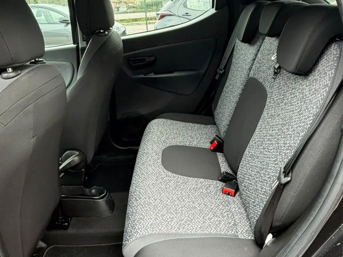 Lancia Ypsilon usata a Belluno (9)