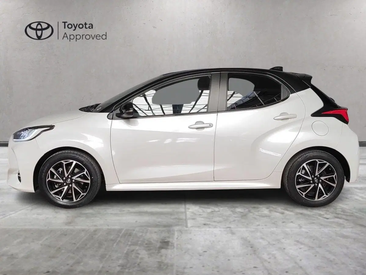 Toyota Yaris usata a Milano (4)