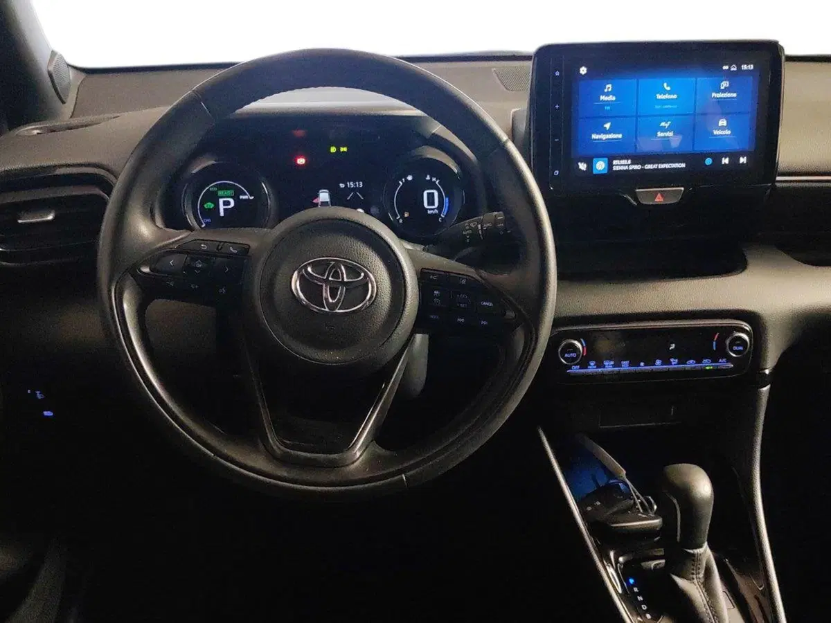 Toyota Yaris usata a Milano (9)