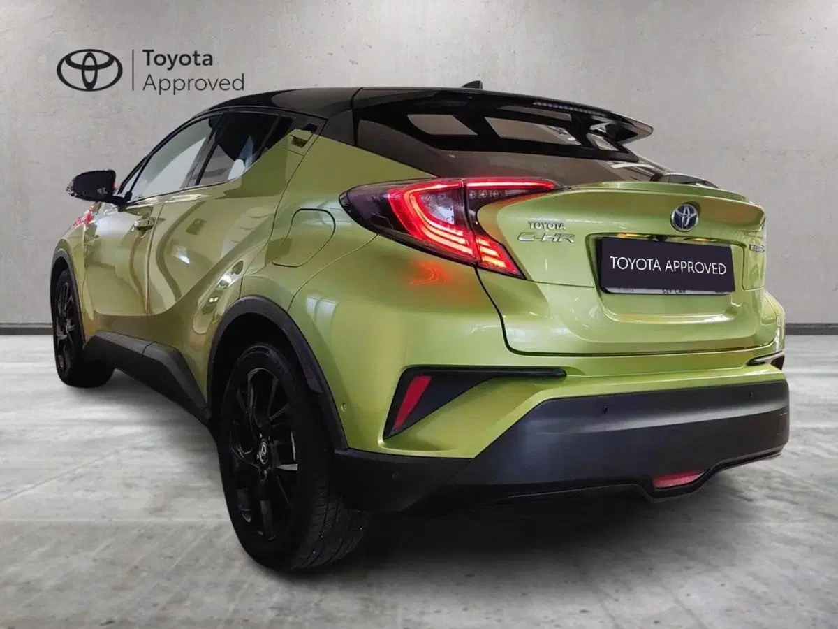 Toyota Toyota C-HR usata a Milano (6)