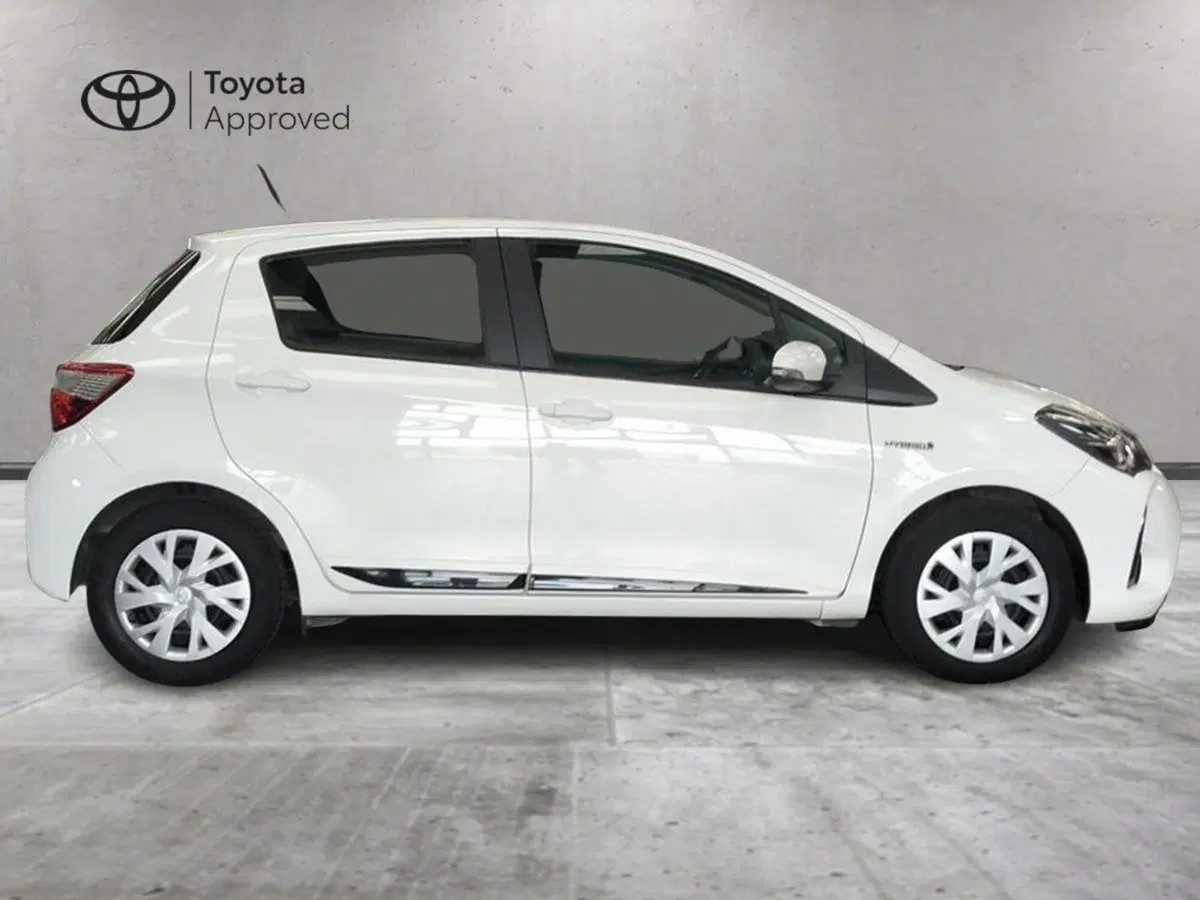 Toyota Yaris usata a Roma (5)