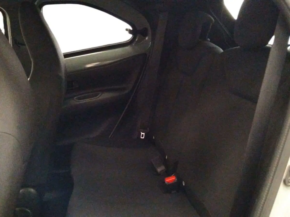 Toyota Aygo X usata a Roma (10)