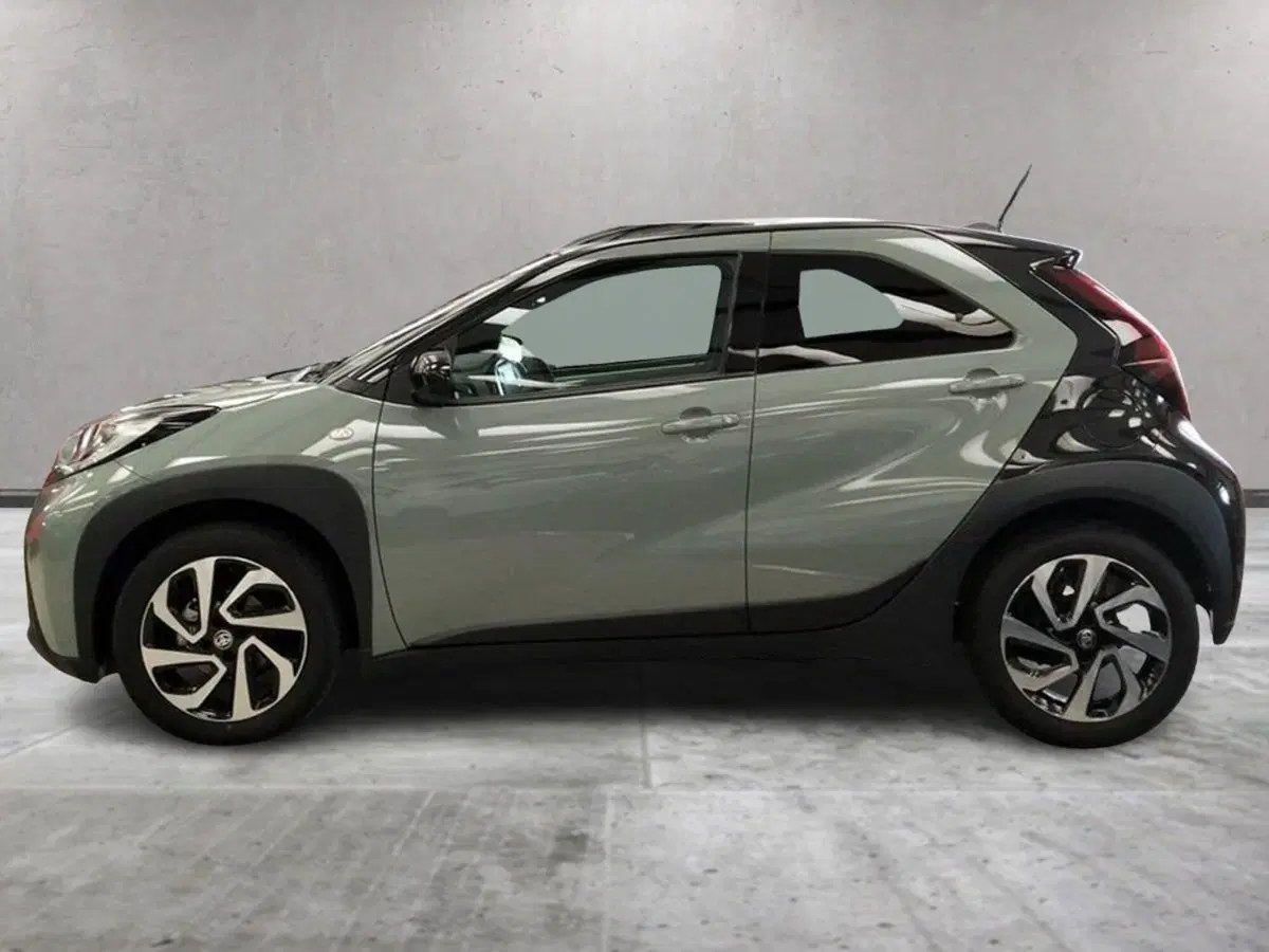 Toyota Aygo X usata a Roma (2)
