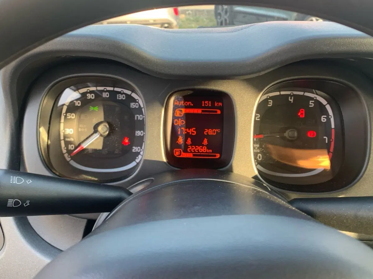 Fiat Panda Cross usata a La Spezia (16)