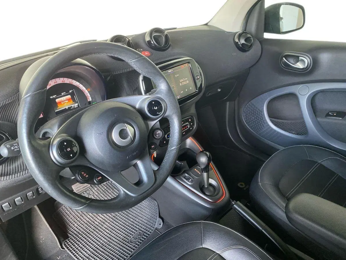 smart Fortwo usata a Bergamo (8)