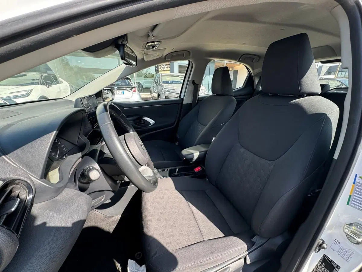 Toyota Yaris Cross usata a Modena (12)