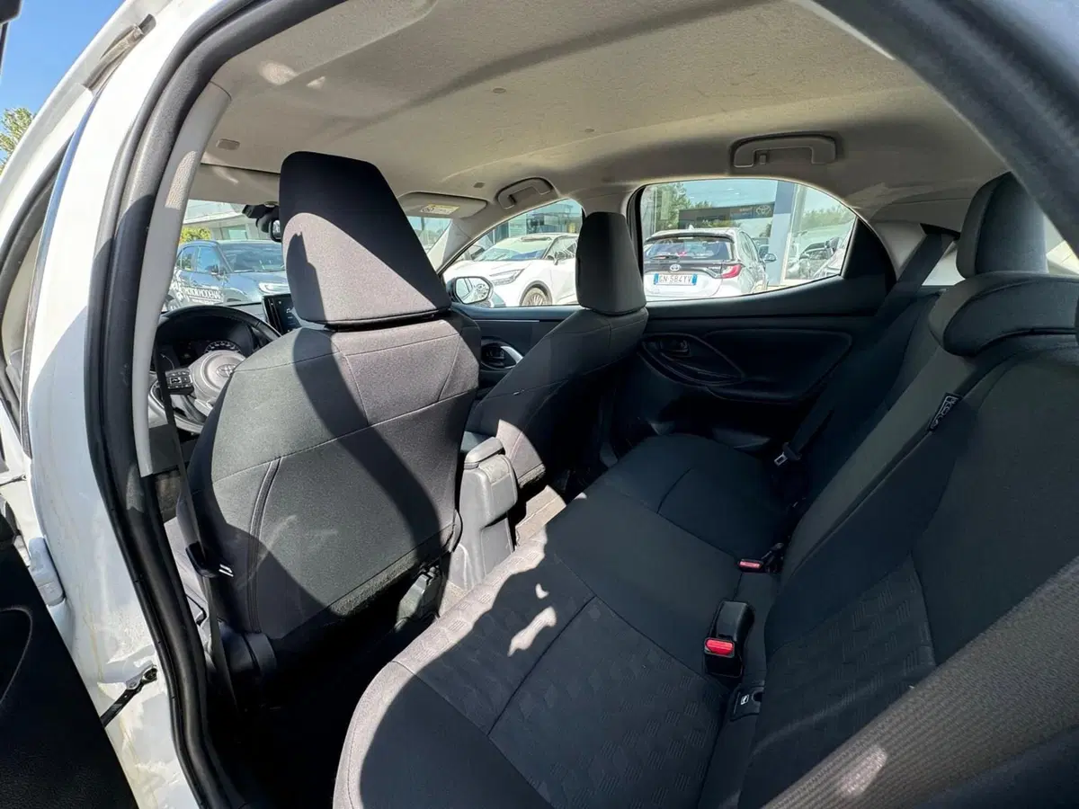 Toyota Yaris Cross usata a Modena (14)