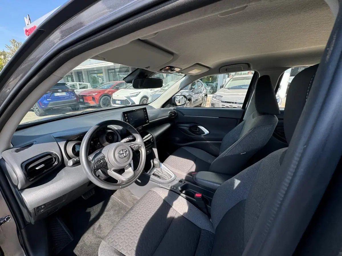 Toyota Yaris Cross usata a Modena (12)