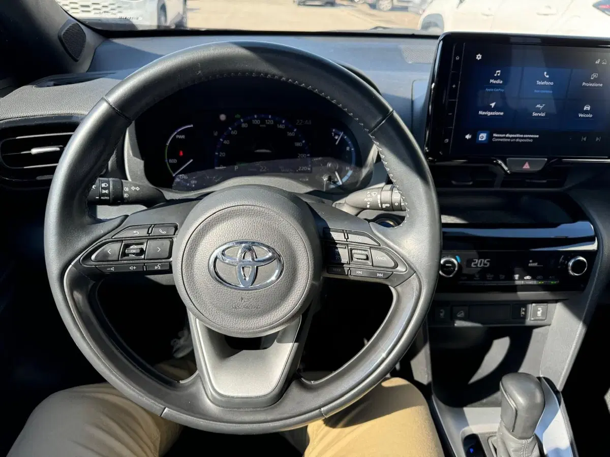 Toyota Yaris Cross usata a Modena (11)