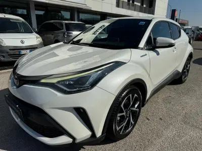 Toyota Toyota C-HR 2.0 phev Trend fwd e-cvt del 2020 usata a Modena