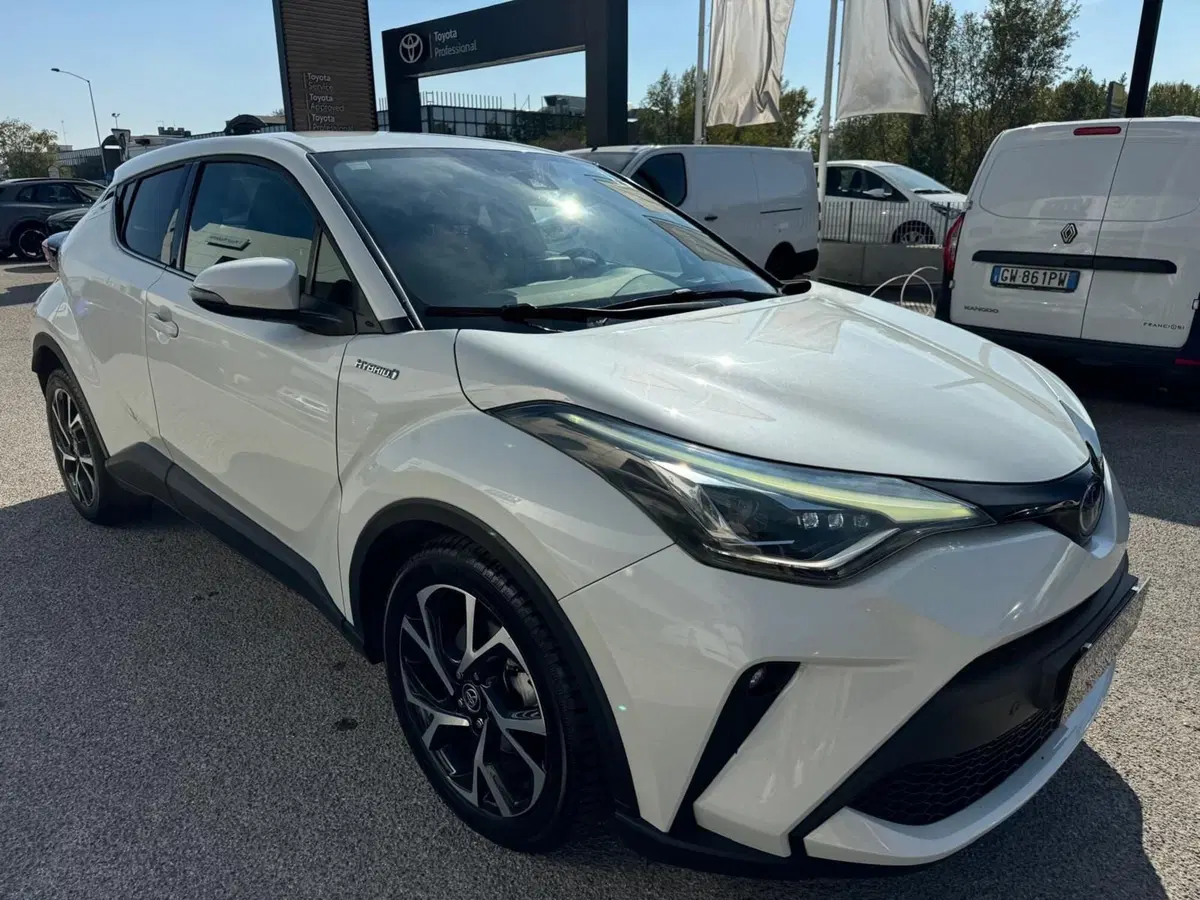 Toyota Toyota C-HR usata a Modena (4)