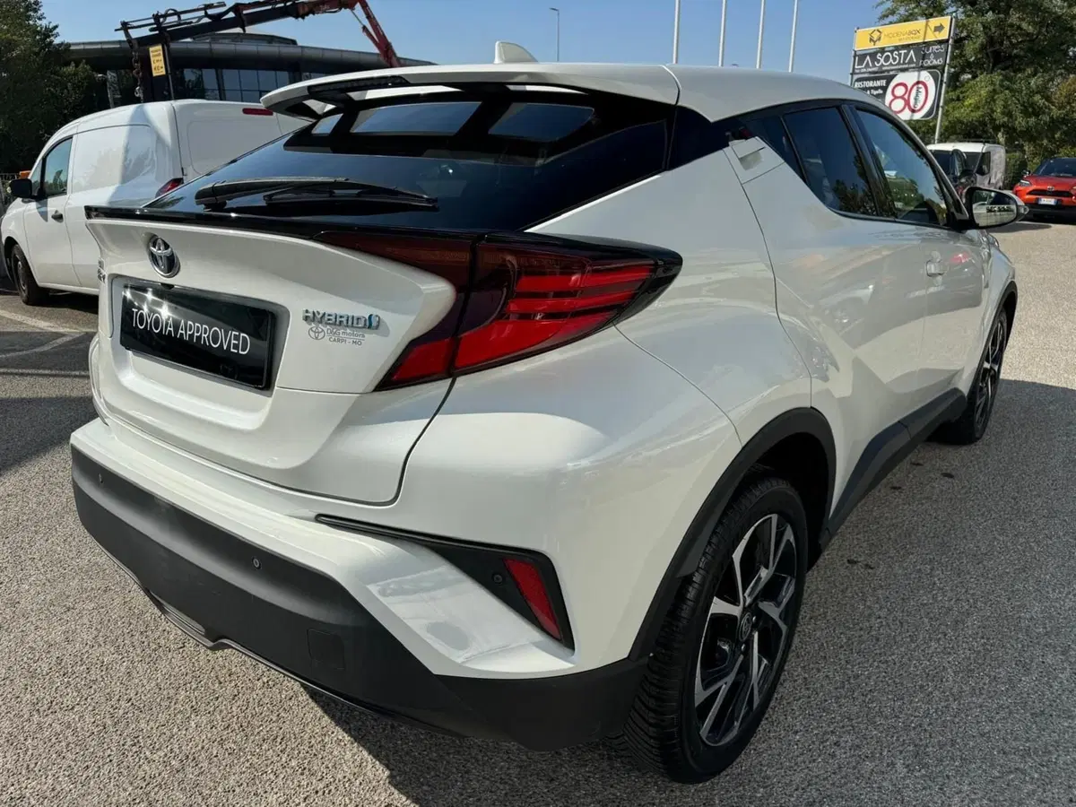 Toyota Toyota C-HR usata a Modena (6)
