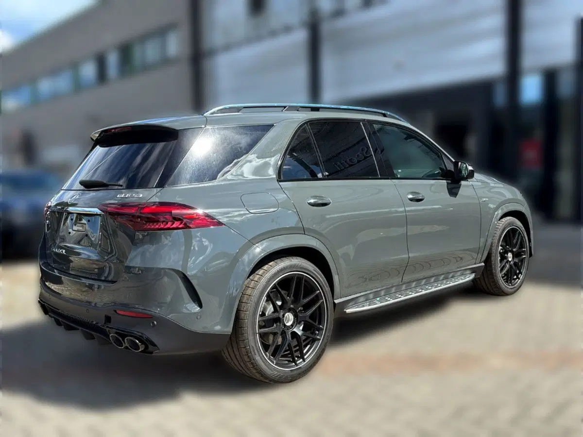 Mercedes-Benz GLE SUV nuova a Pisa (6)