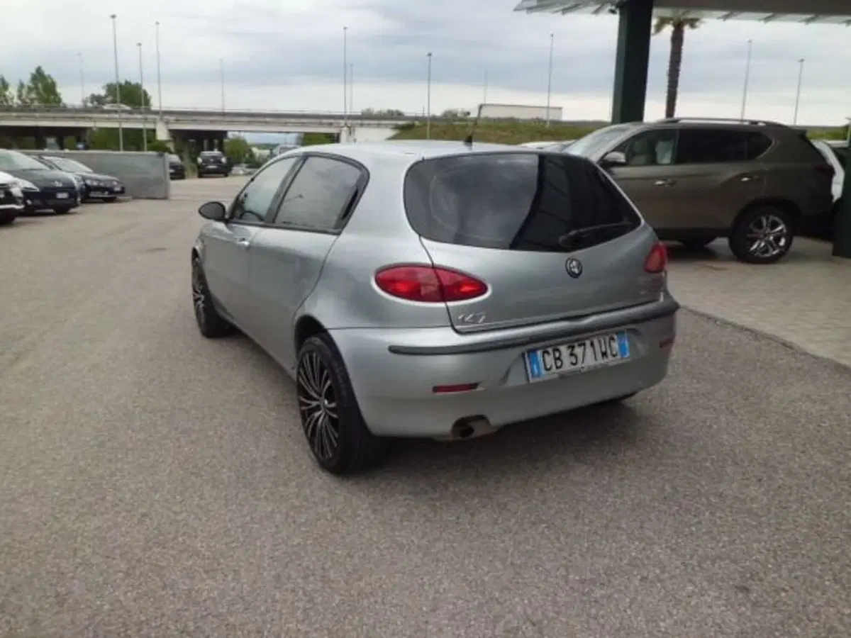 Alfa Romeo 147 usata a Pordenone