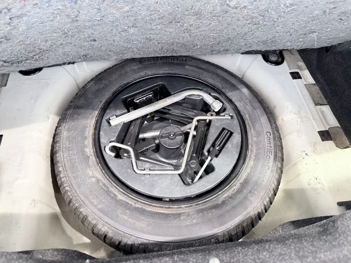 Ford Ka usata a Latina (19)