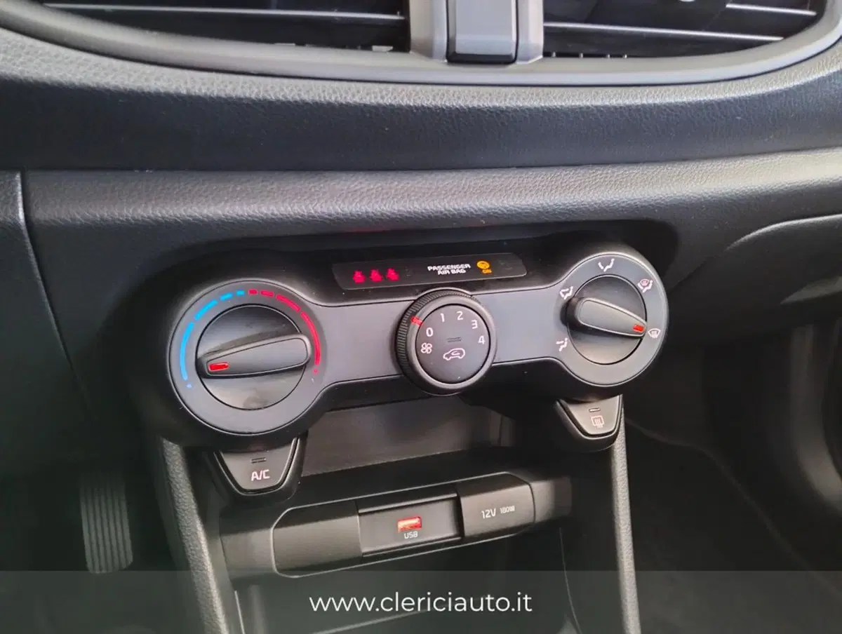 Kia Picanto usata a Como (13)