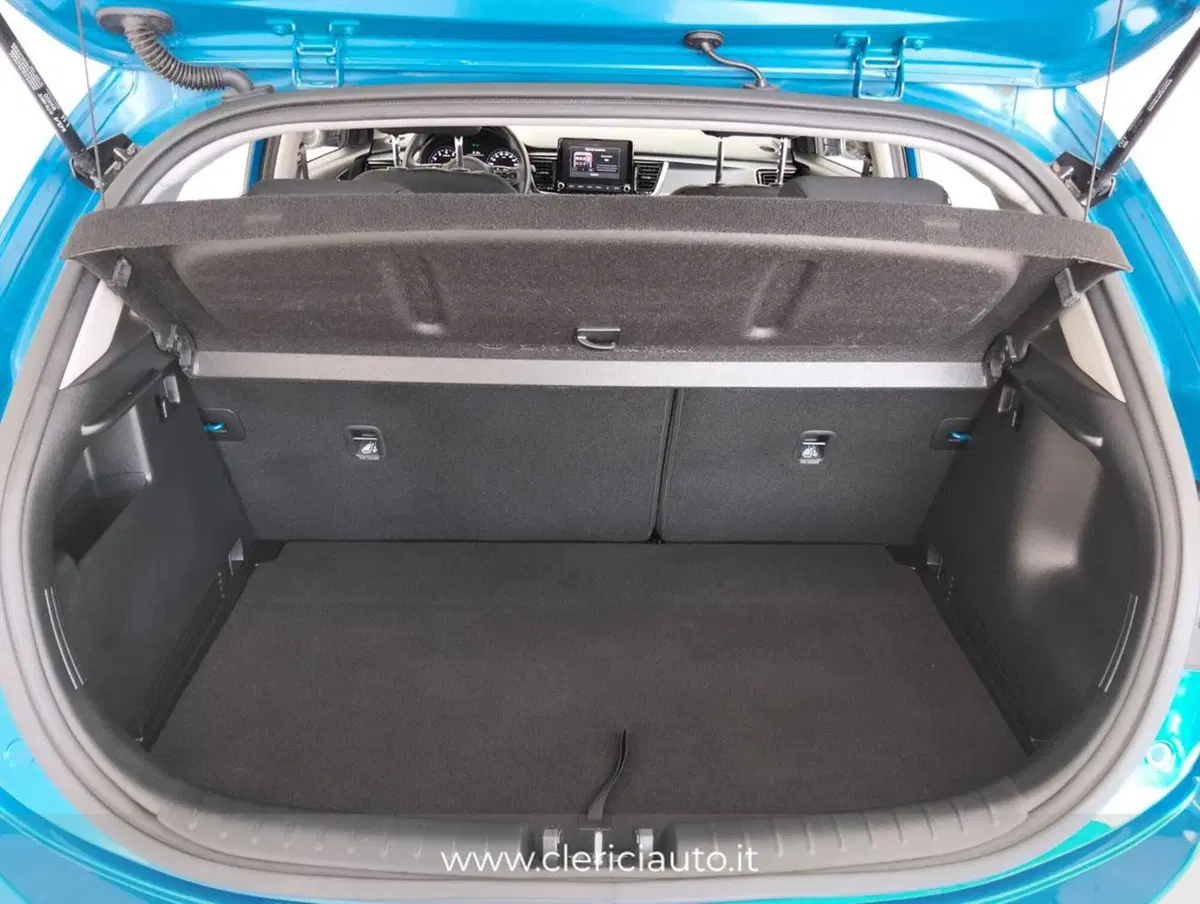 Kia Rio usata a Como (16)