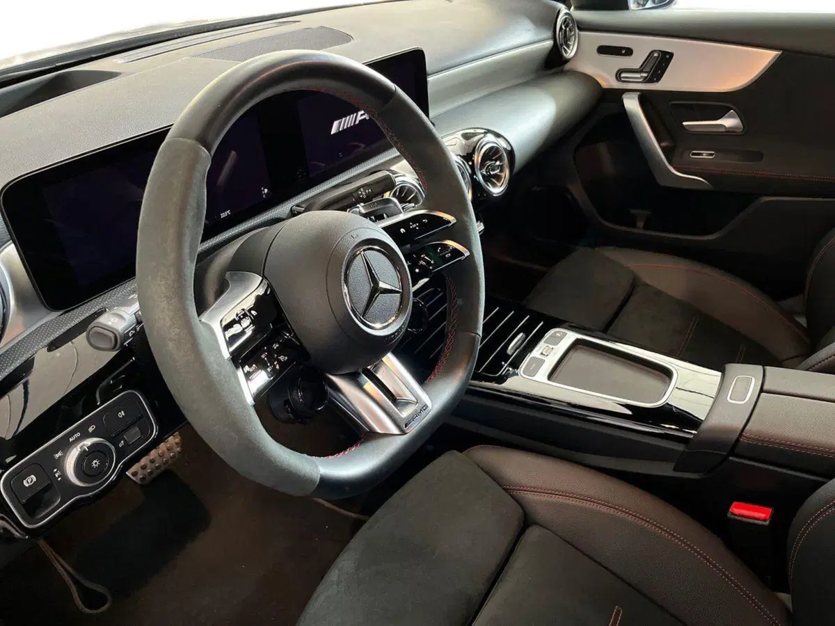 Mercedes-Benz Classe A usata a Lecce (7)