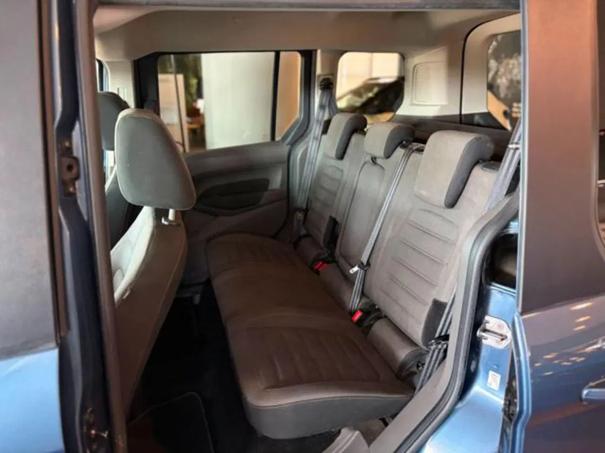 Ford C-Max usata a Modena (9)