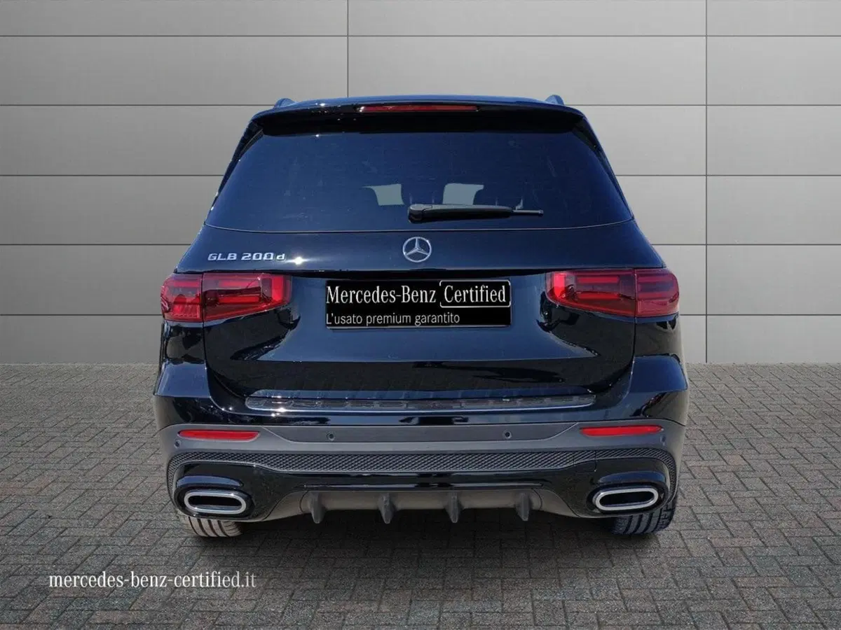 Mercedes-Benz GLB usata a Bari (4)