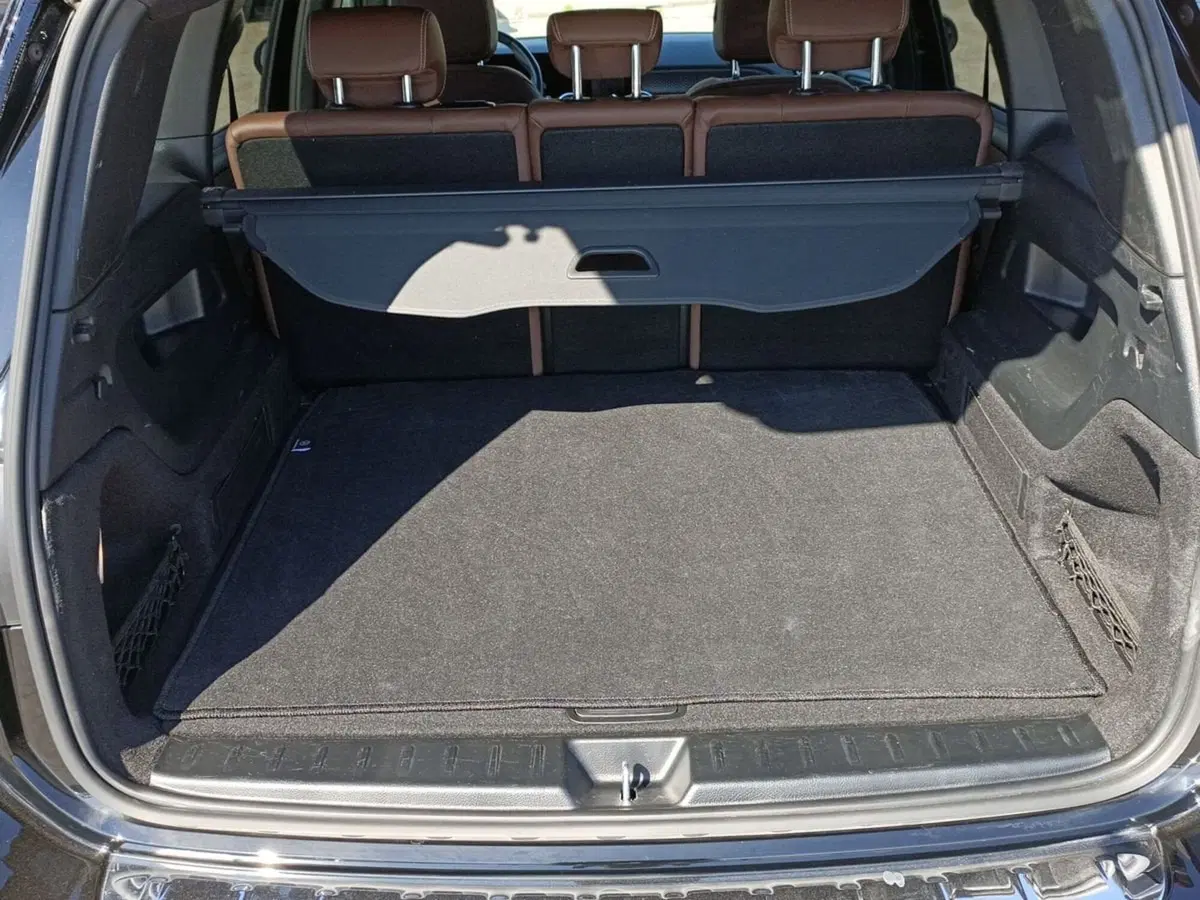 Mercedes-Benz GLB usata a Bari (8)