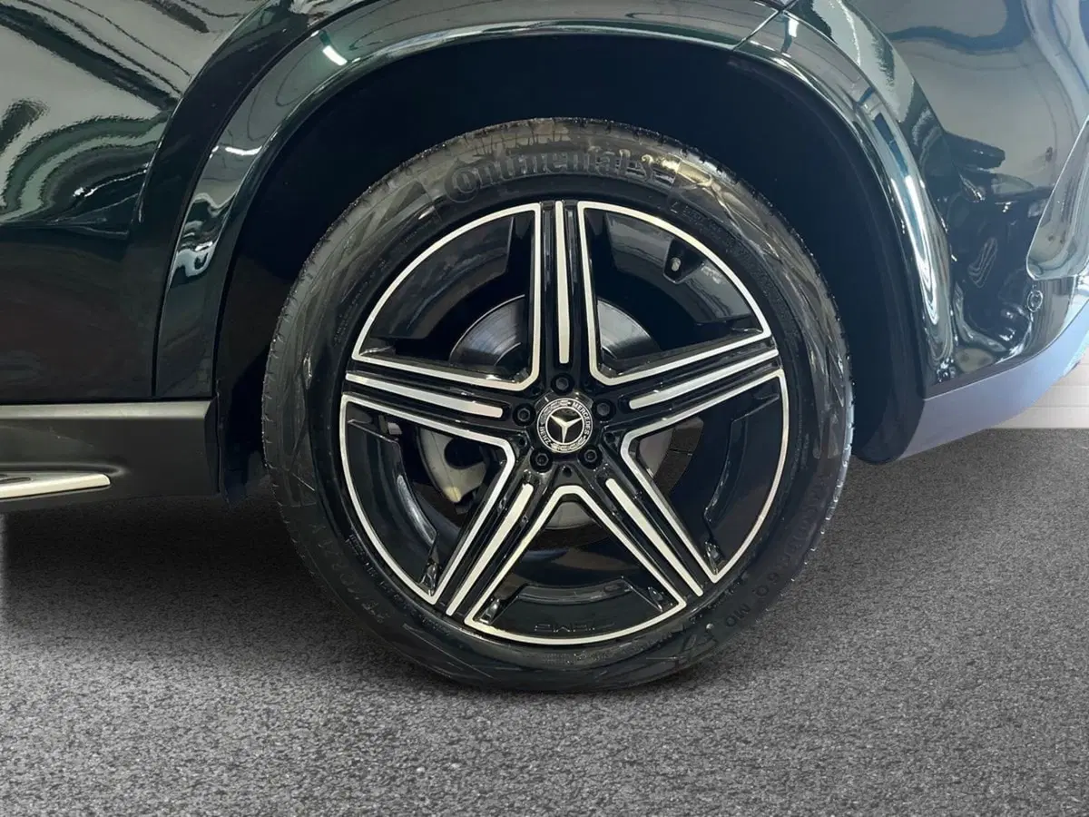 Mercedes-Benz GLE SUV usata a Bari (6)