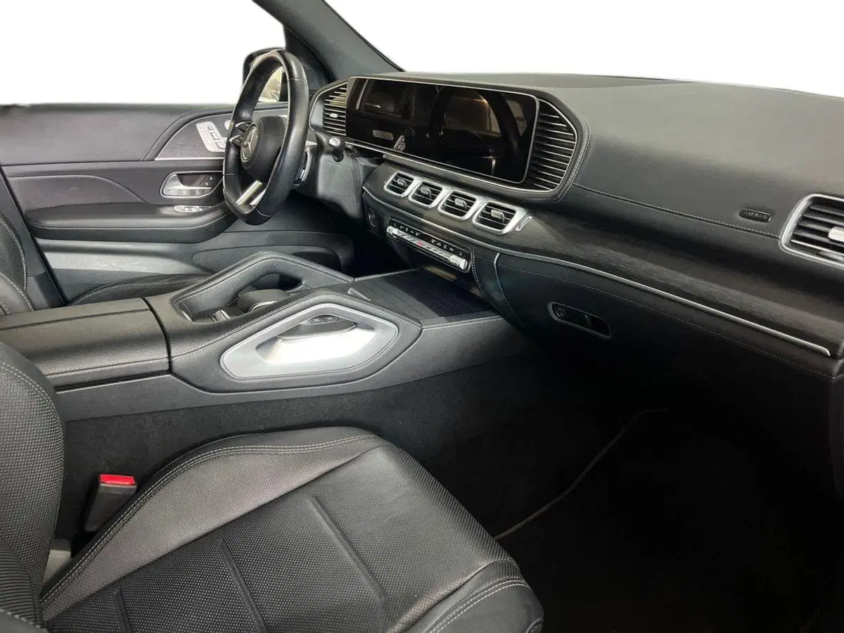 Mercedes-Benz GLE SUV usata a Bari (9)