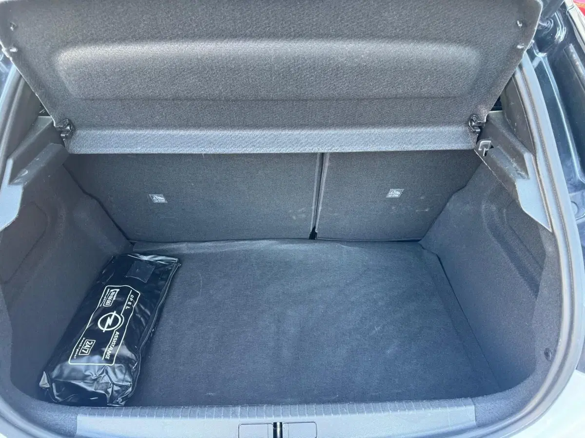 Opel Corsa nuova a Ferrara (19)