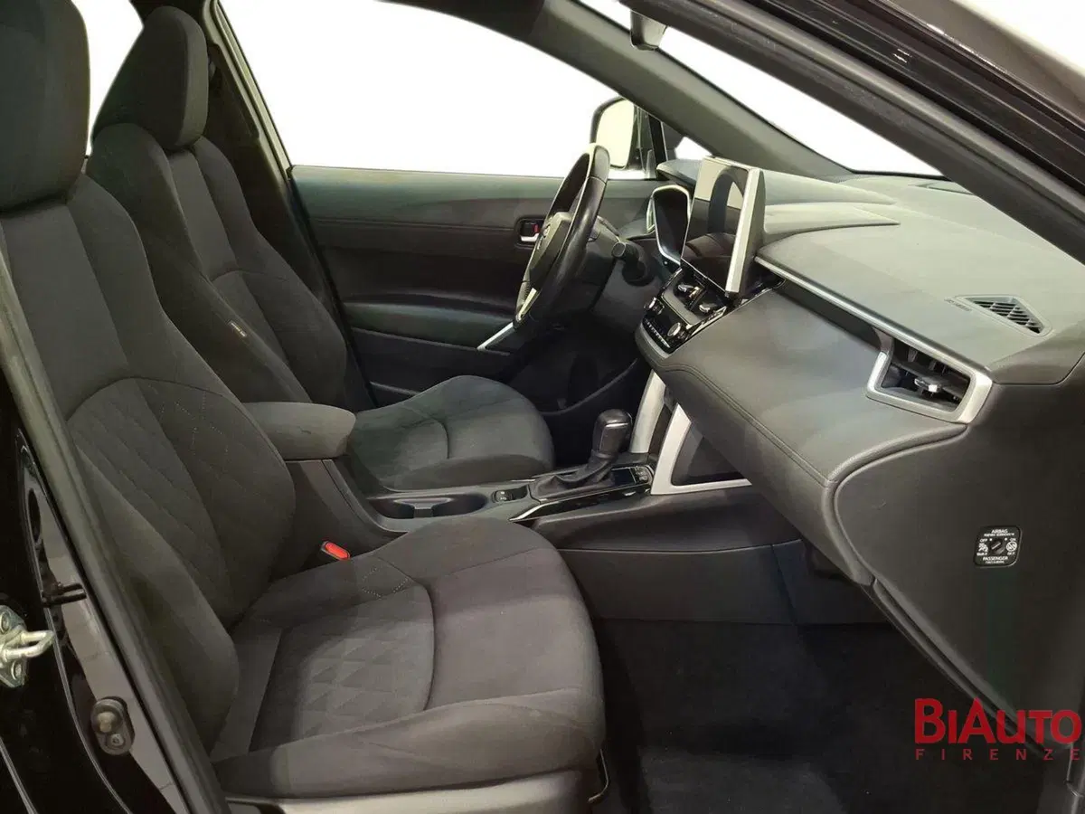 Toyota Corolla Cross Hybrid usata a Firenze (18)