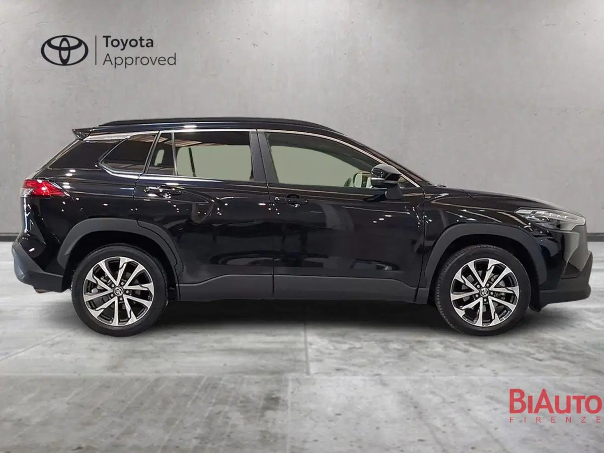 Toyota Corolla Cross Hybrid usata a Firenze (4)