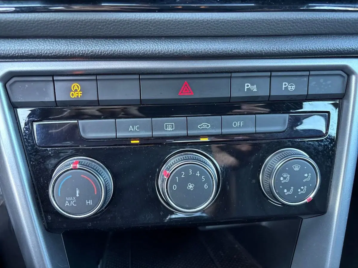 Volkswagen T-Roc usata a Pescara (14)