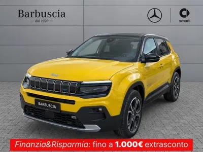Jeep Avenger full-electric Summit fwd 156cv auto del 2024 usata a Pescara