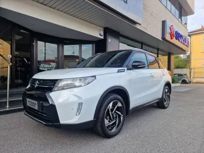 Suzuki Vitara 1.4h Top 4wd allgrip 110cv nuova a San Vittore Olona