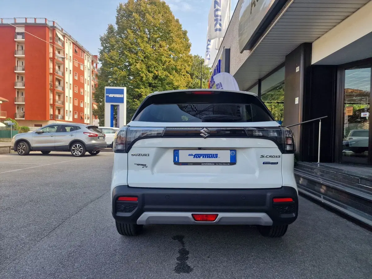 Suzuki S-Cross usata a Milano (5)